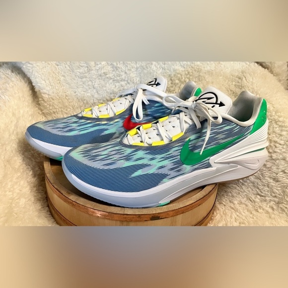 Size 18-EUC Nike Air Zoom G.T. Cut 2 Green Blue Sneakers DJ6015-403 Mens Size 18 main image 5